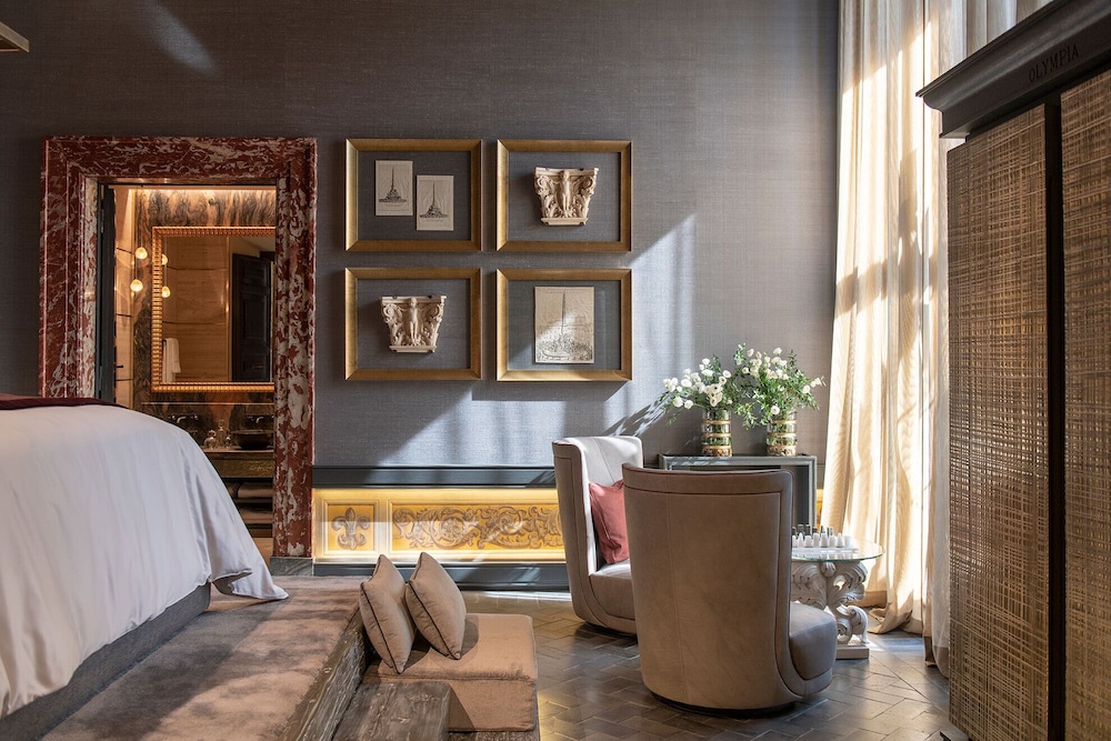 Exclusive Suite, Annex Building