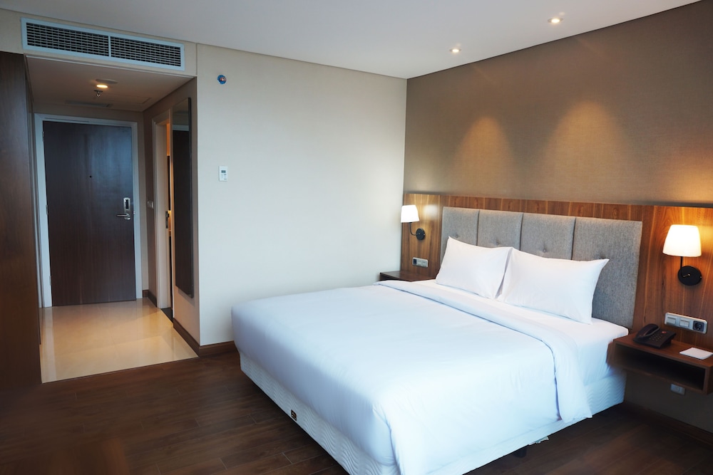 Superior Double Room, Non Smoking - Photo 7