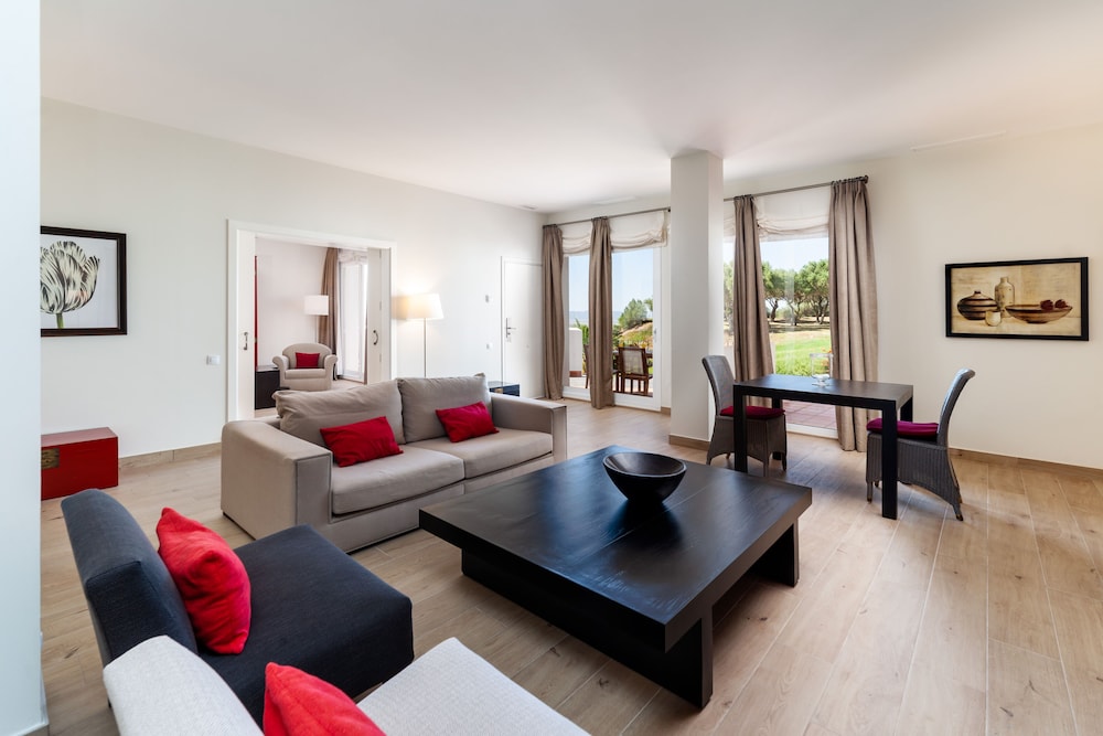 Grand Suite (Single Use) - Photo 7