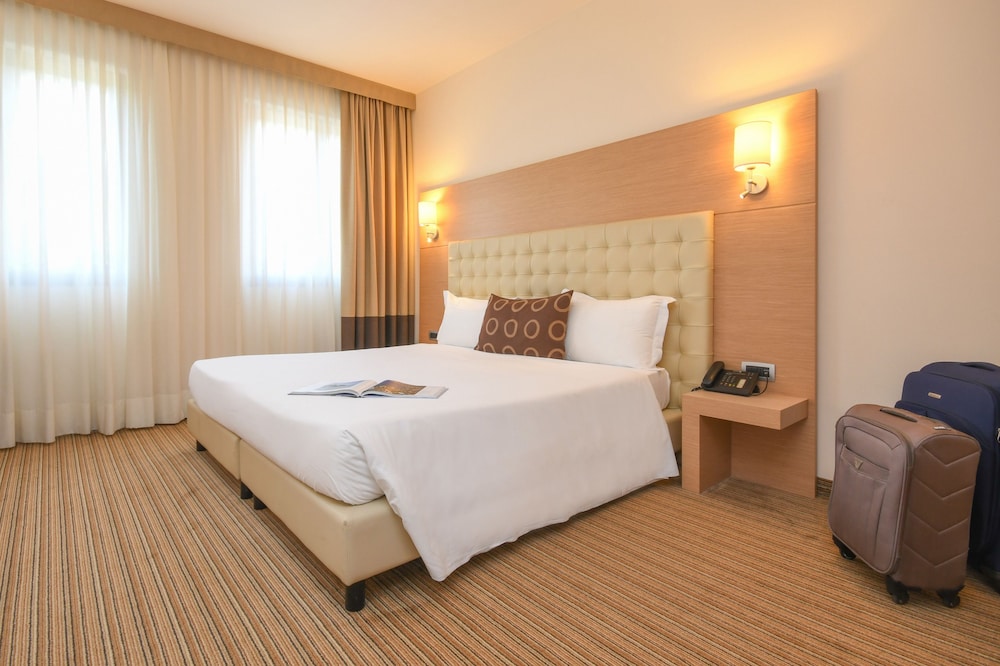 Classic Double or Twin Room - Photo 3
