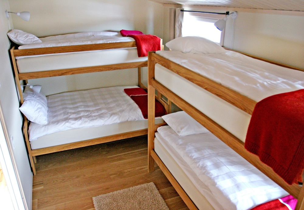 House, 2 Bedrooms, Lake View (7 Adults) photo 2