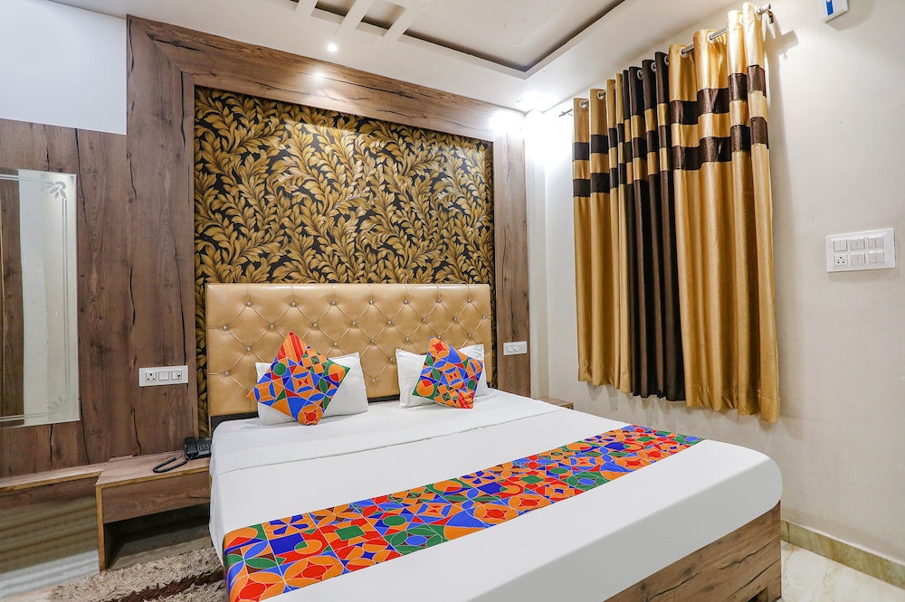 Deluxe Room - Photo 1