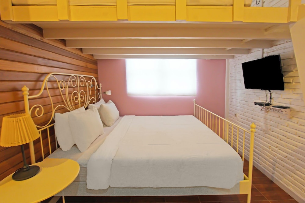 Family Suite photo 2