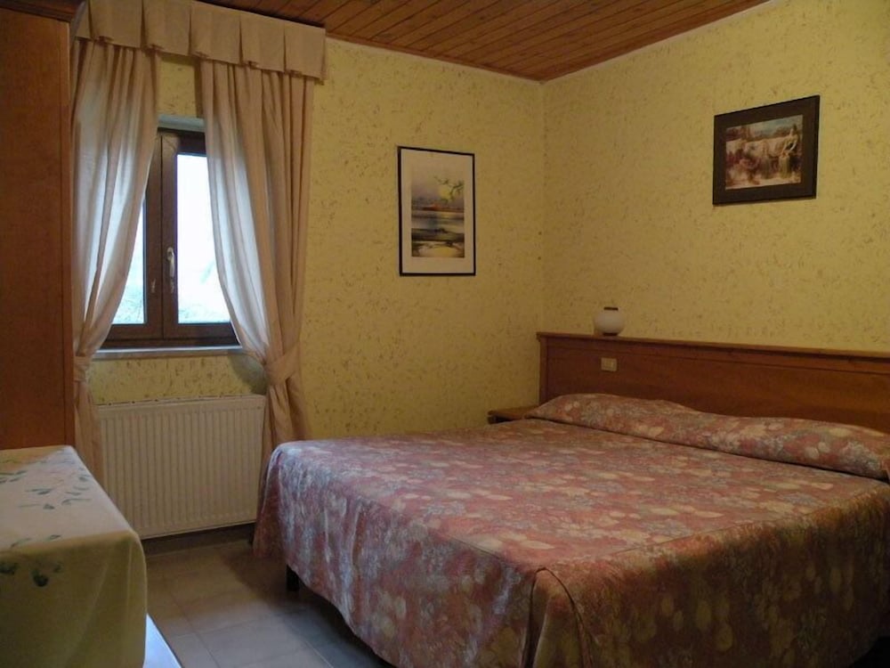 Standard Triple Room photo 1