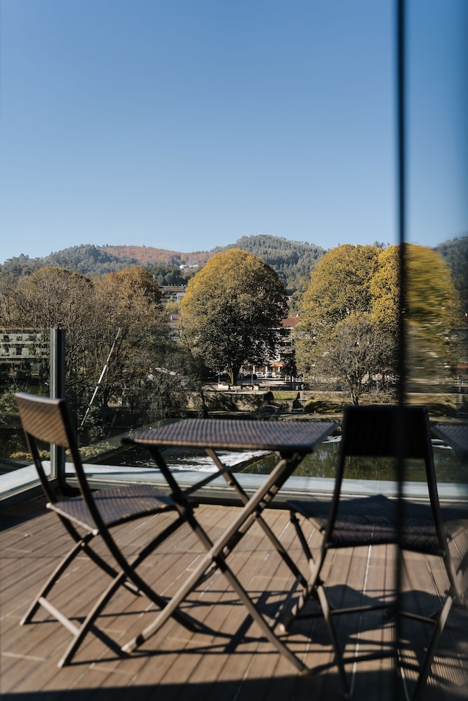Panoramic Double or Twin Room, Balcony, River View photo 2