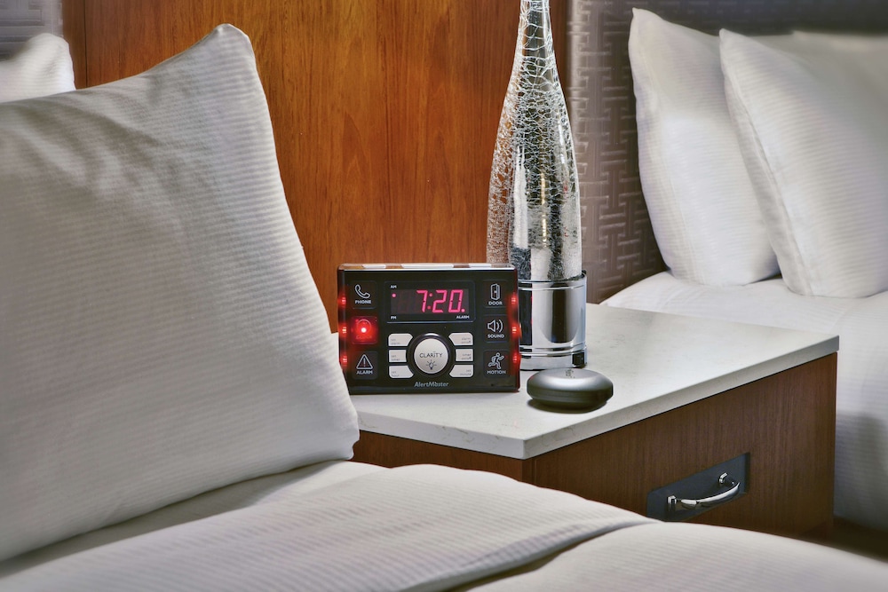 Superior Room, 2 Double Beds, Accessible, Bathtub (High Floor) - Photo 3