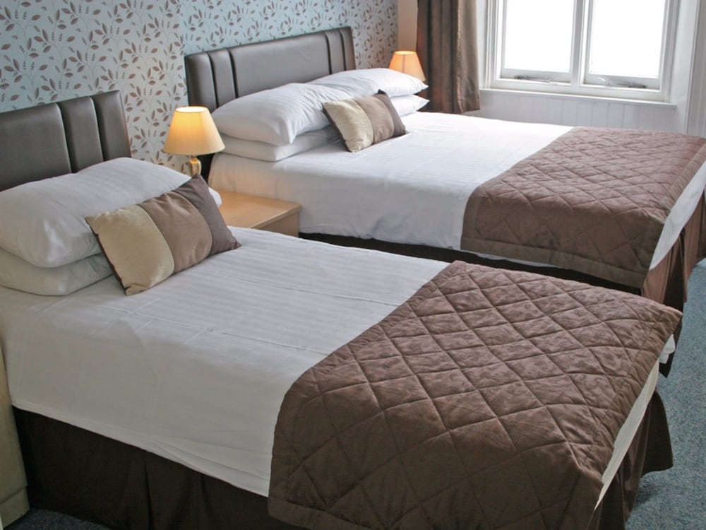 Suite, Ensuite, Sea View (Room Only (No Breakfast)) photo 2