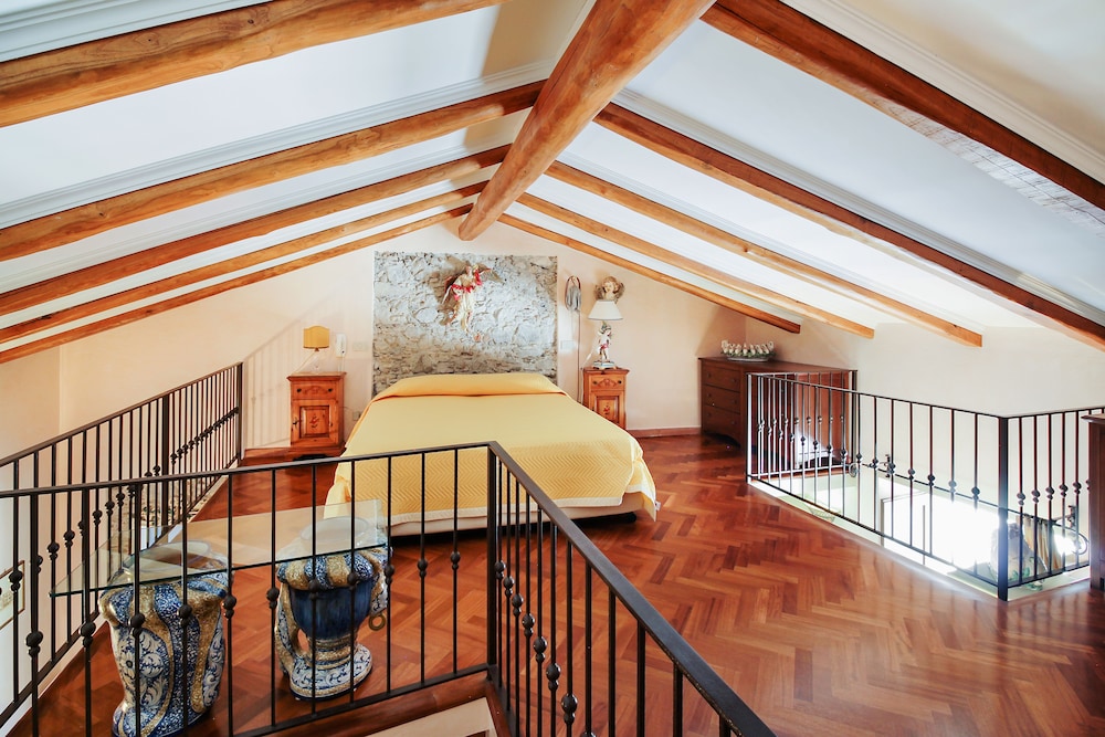 Duplex, 1 Bedroom