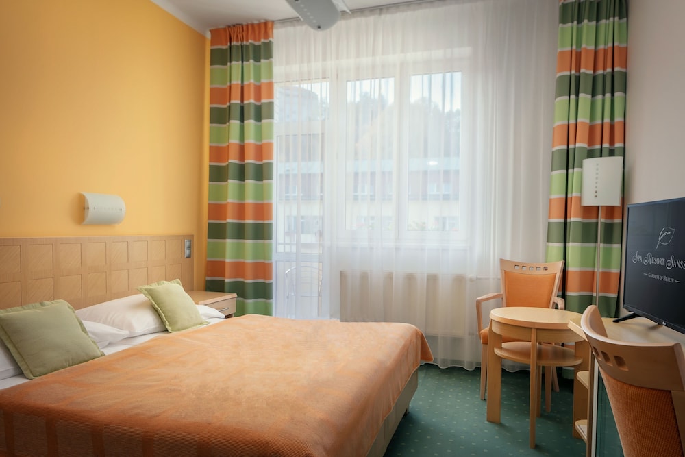 Quadruple Room, Ensuite (Wellness access) photo 3