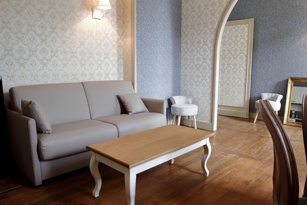 Luxury Apartment, 2 Bedrooms, Kitchen