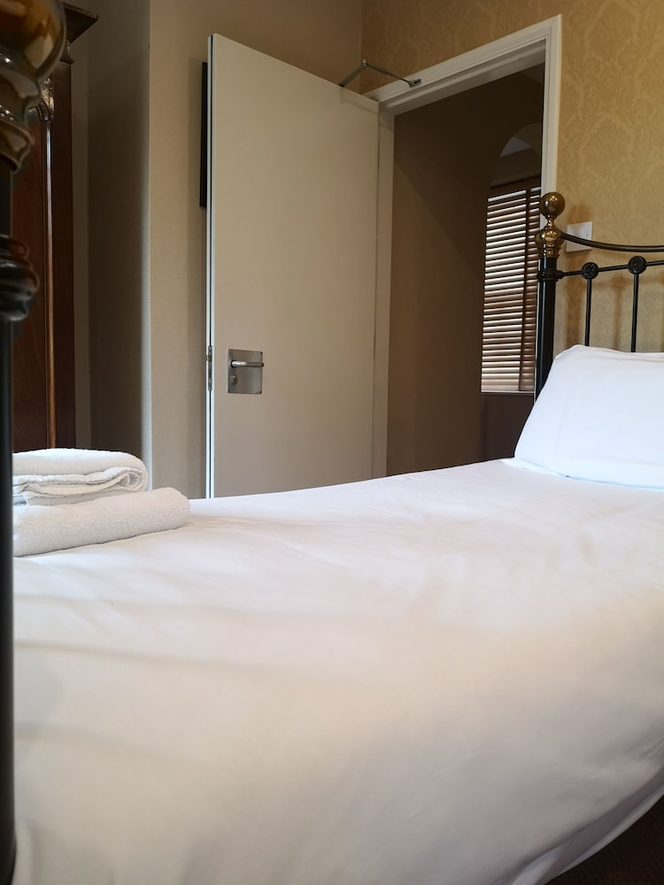 Superior Twin Room photo 2