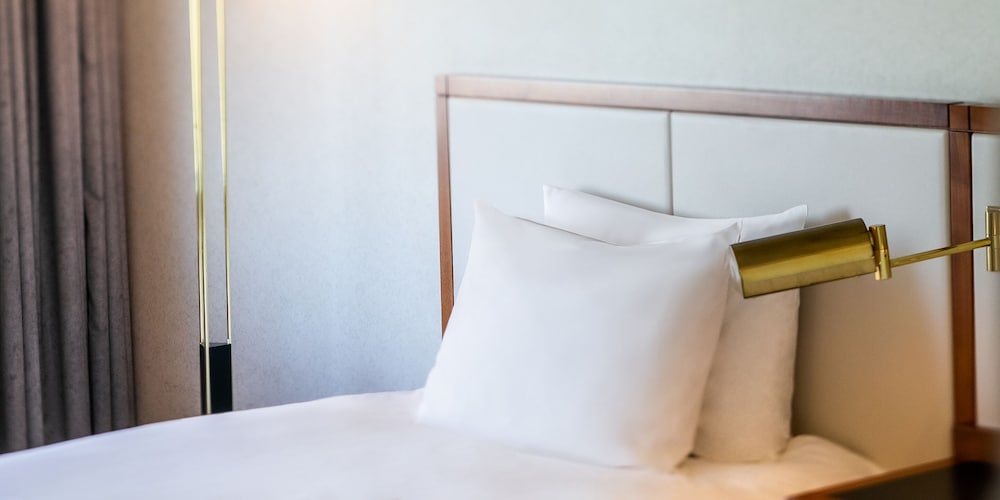 Classic Room, 1 Twin Bed (City Side)