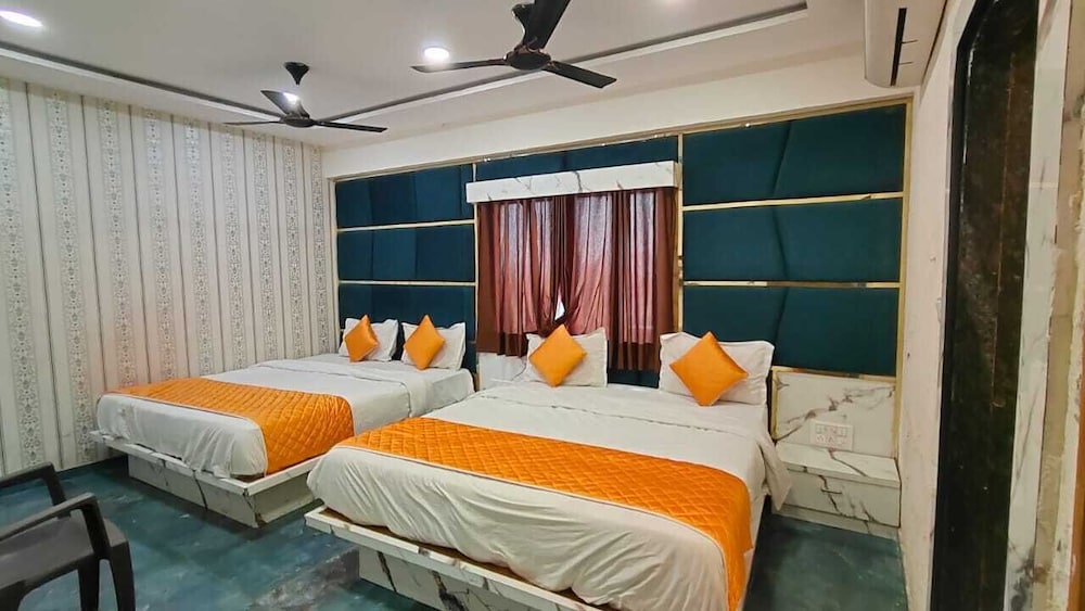 Deluxe Double Room, City View