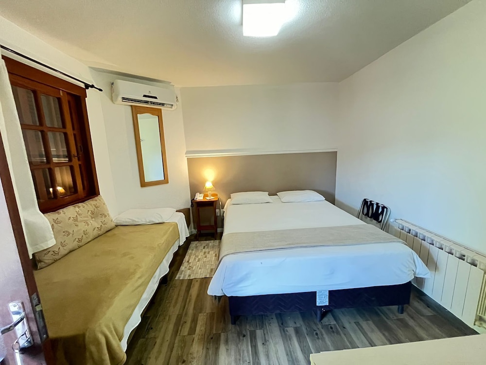 Basic Triple Room, 1 Double Bed with Sofa bed photo 1