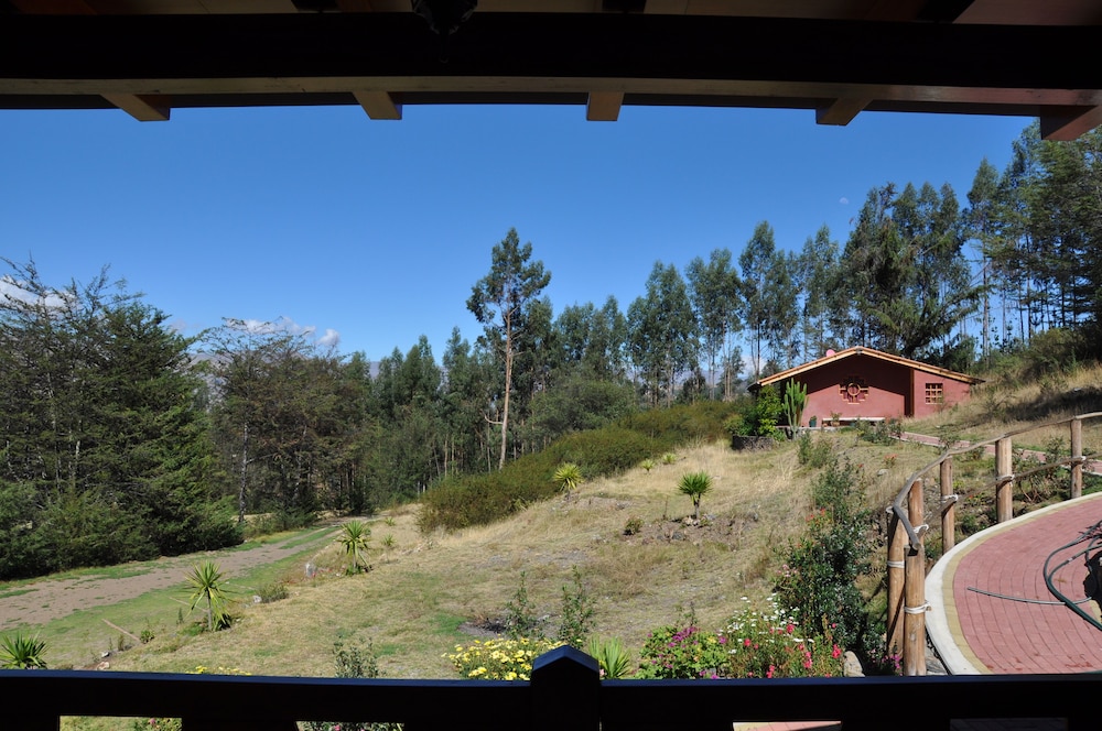 Family Quadruple Room, 1 Bedroom, Mountain View photo 3