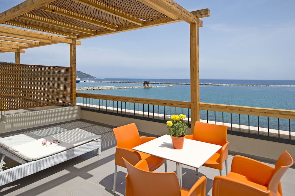 Kastri Suite photo 3