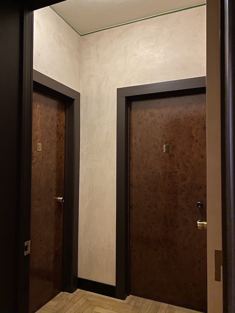 Family Apartment, 2 Bedrooms, Connecting Rooms, Park View - Photo 1
