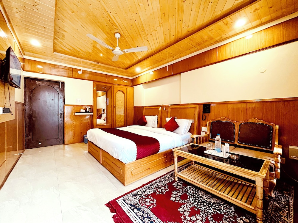 Premier Room - Photo 1