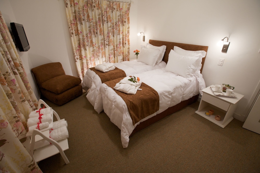 Family Quadruple Room, 2 Bedrooms