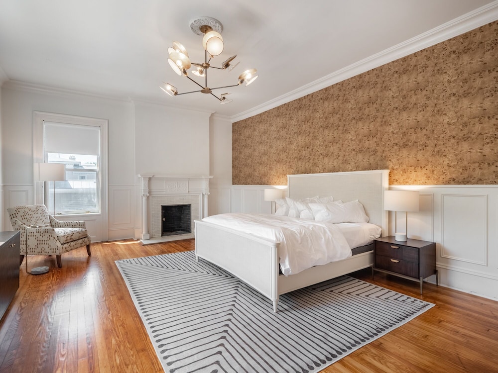 Luxury Room, 1 King Bed