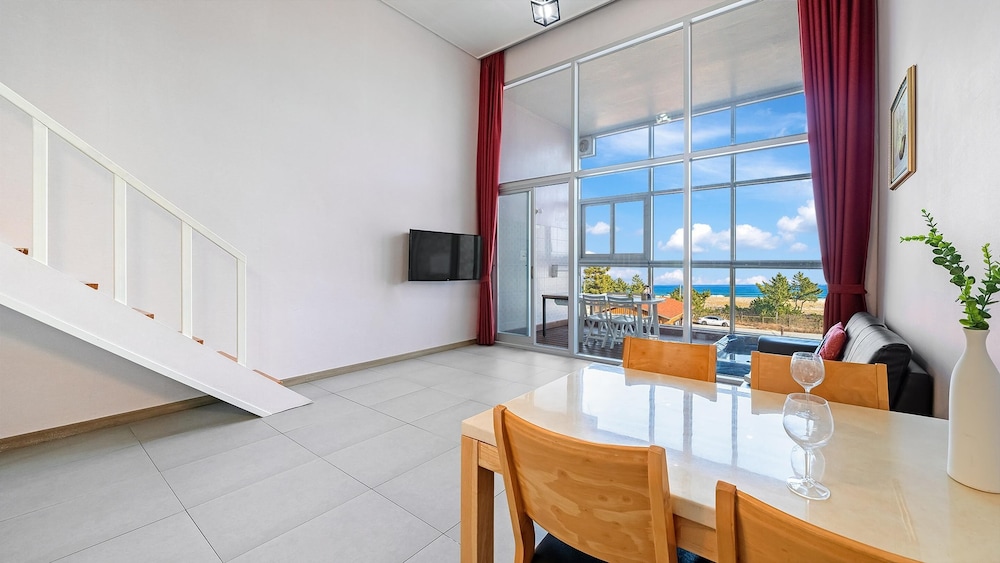 Basic Room, 1 Bedroom (201)