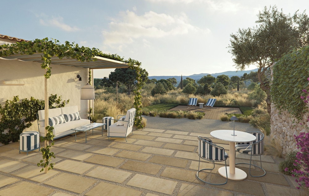 Suite, Patio