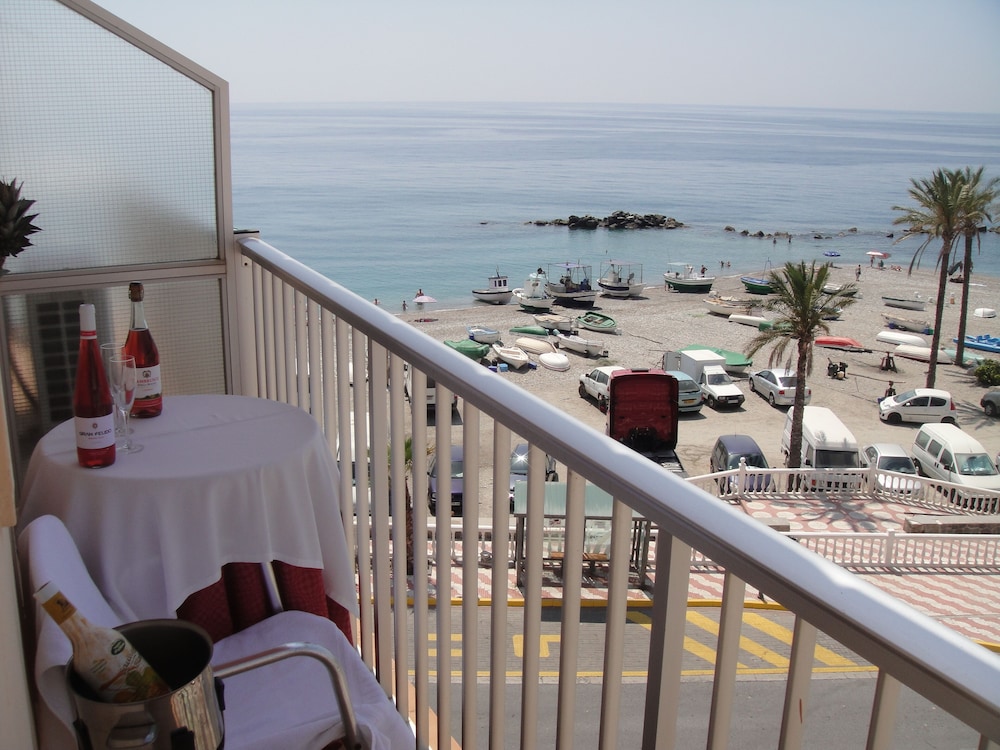 Panoramic Double Room, Balcony, Sea View photo 2