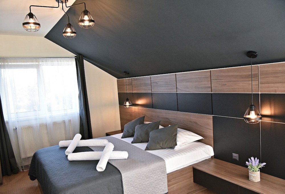 Deluxe Double Room, Terrace (Gray) photo 3