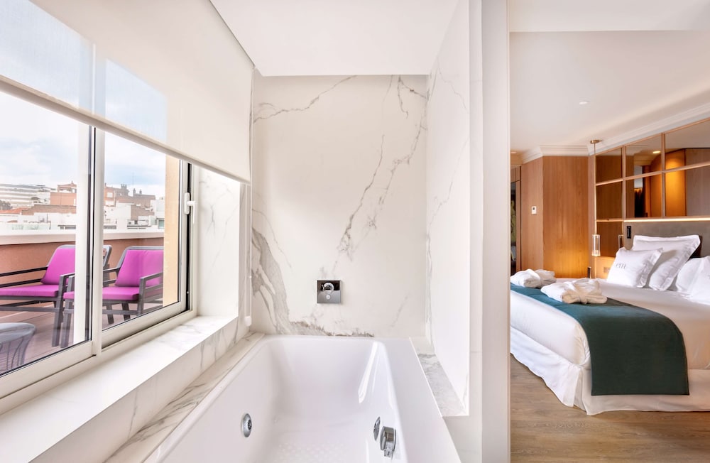 Family Suite - Photo 3