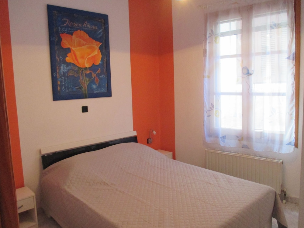 House, 4 Bedrooms