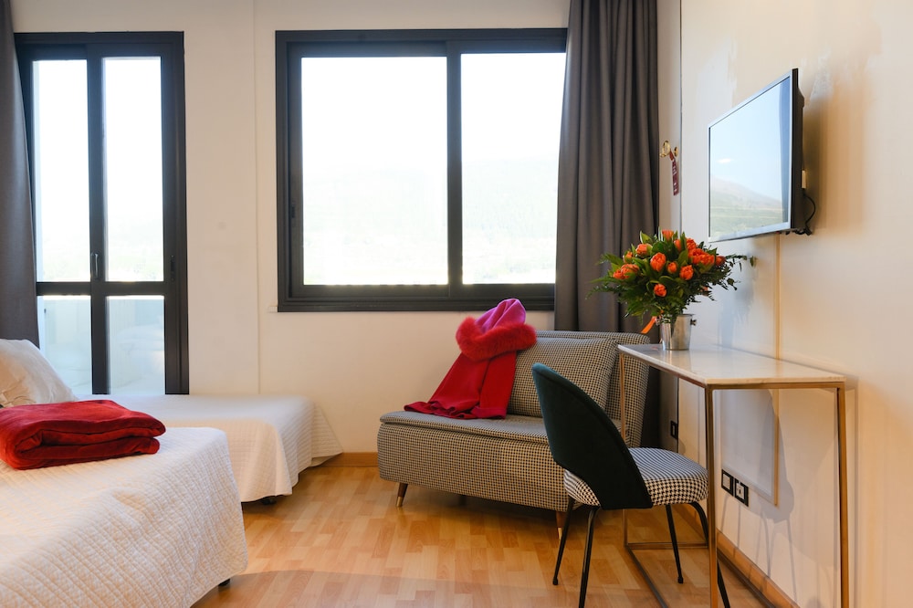 Comfort Double Room Single Use - Photo 5