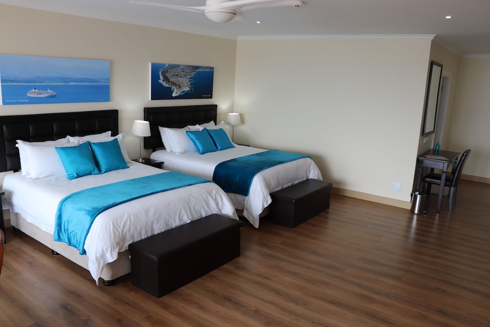 Superior Suite, Multiple Beds, Balcony, Ocean View photo 2