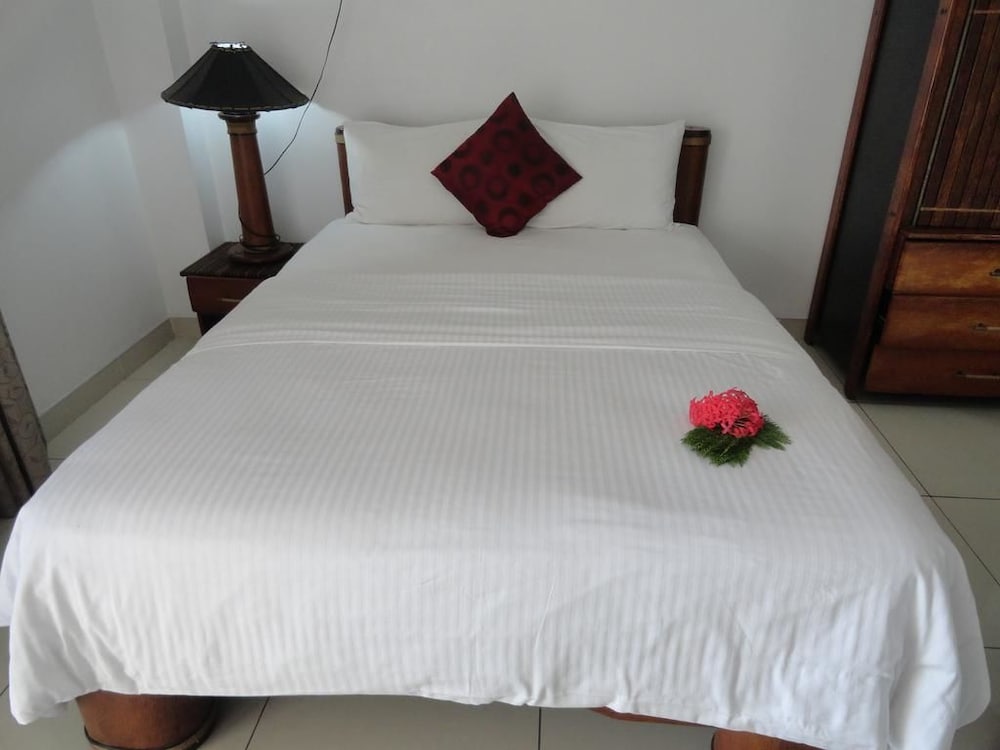 Deluxe Double Room (Pool View) photo 1