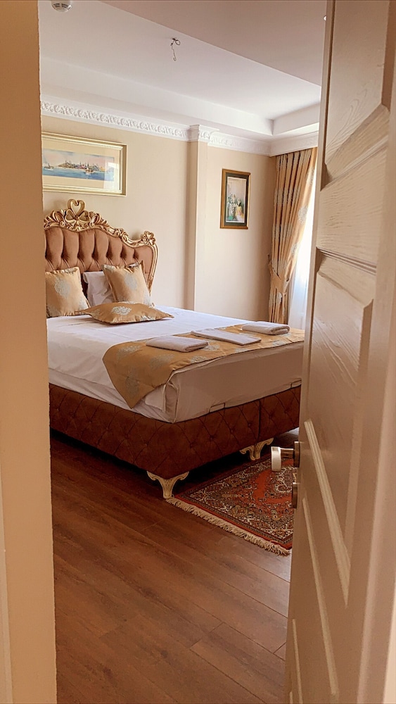 Comfort Apartment, 3 Bedrooms (No: 1) photo 1