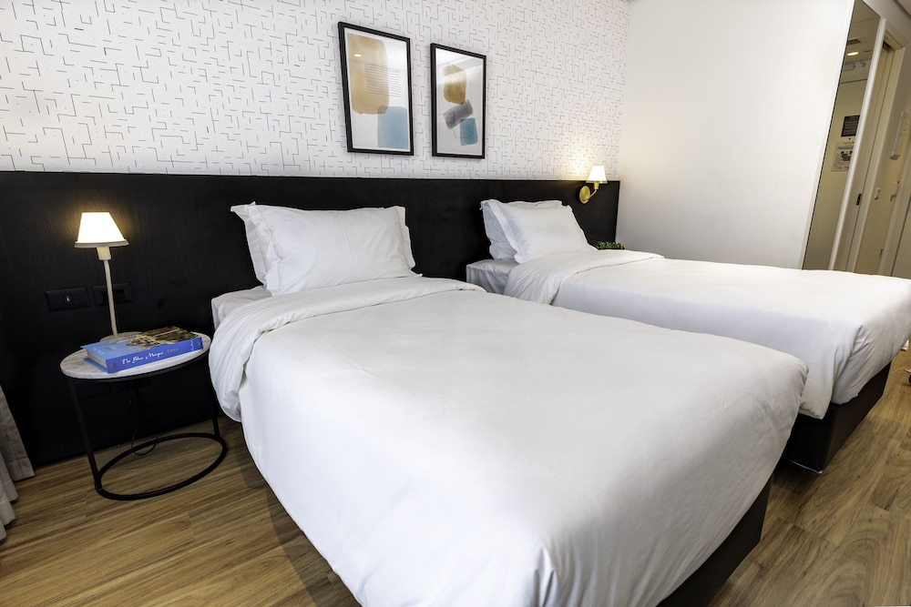 Deluxe Single Room - Photo 2