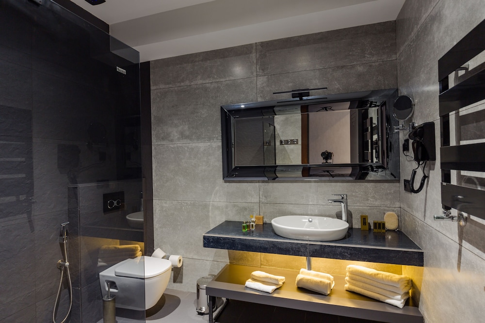 Deluxe Twin Room - Photo 12
