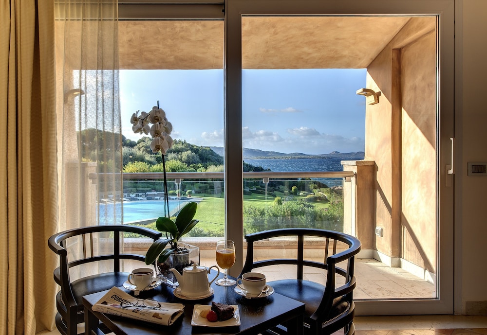 Deluxe Double or Twin Room, Balcony, Sea View - Photo 4
