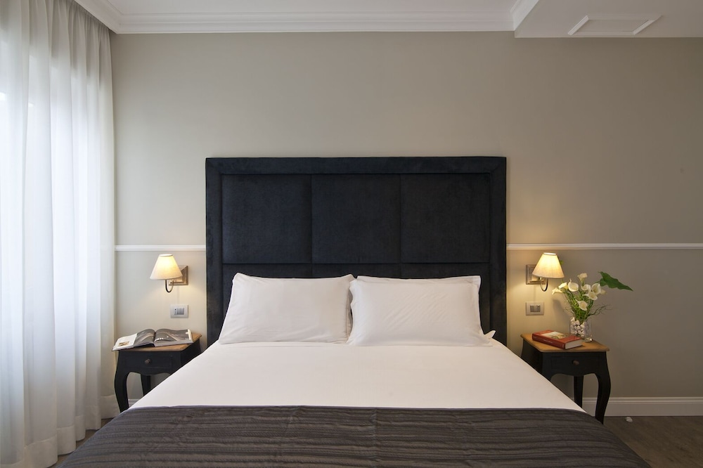 Standard Room photo 1
