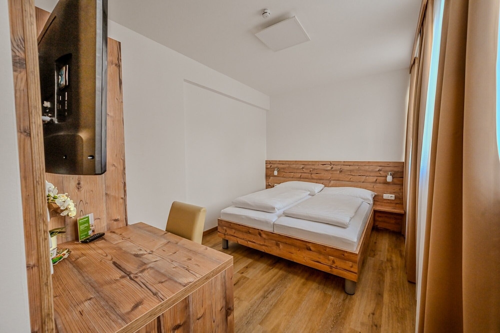 Comfort Double Room, 1 Bedroom, Ensuite photo 2