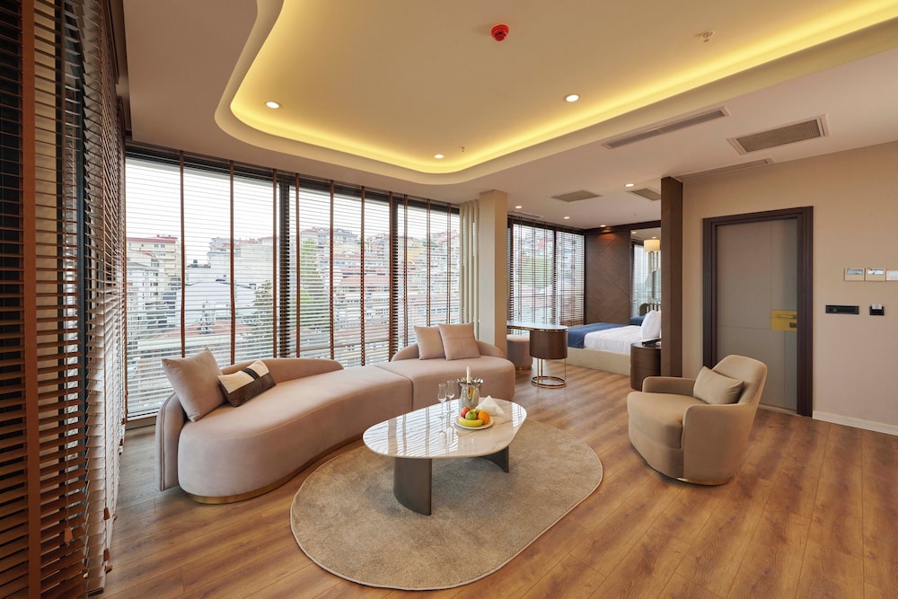 Istanbul Suite, Bosphorus View photo 2
