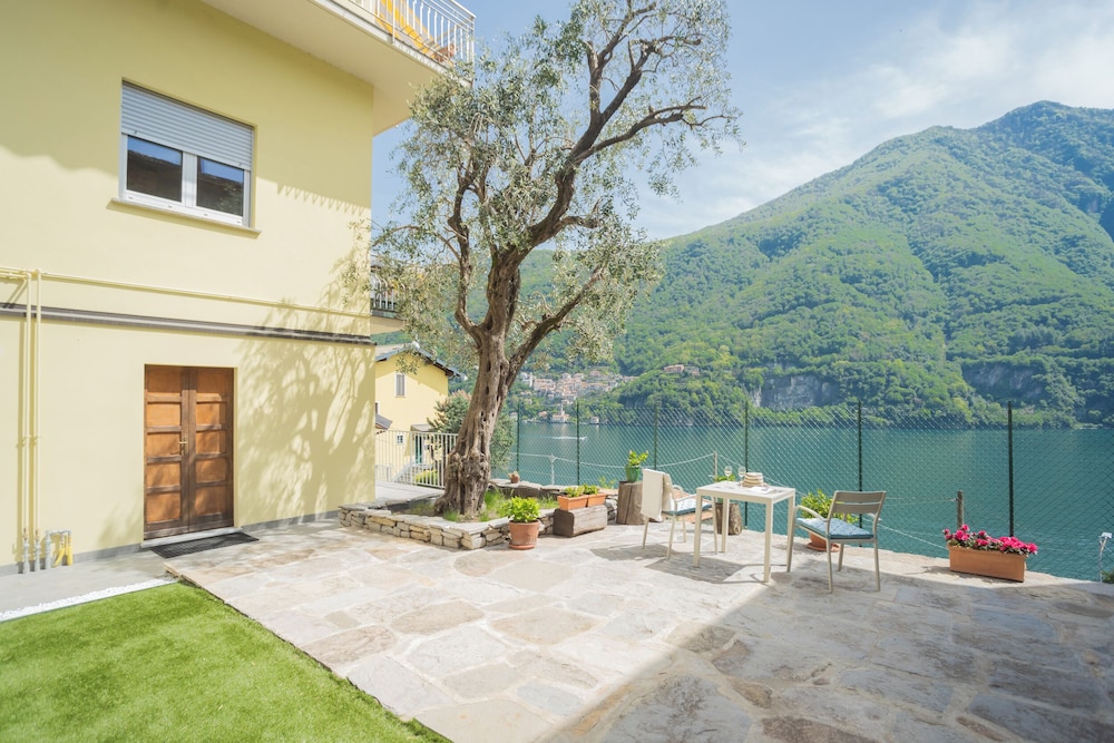 Apartment (2 Bedrooms)