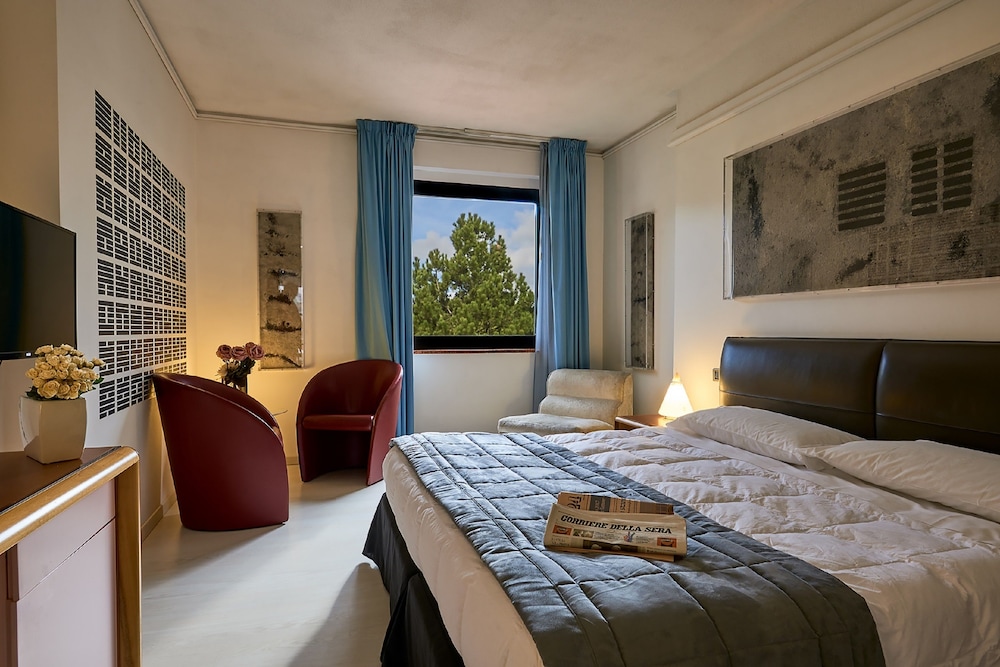 Superior Double or Twin Room - Photo 3