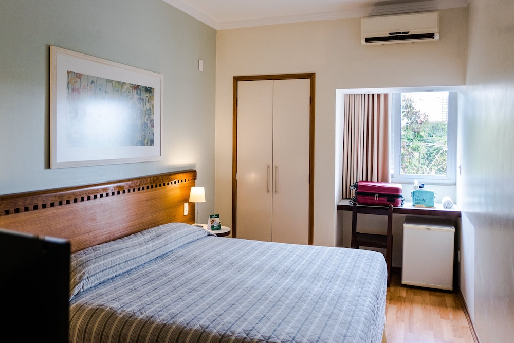 Standard Double Room Single Use, Non Smoking photo 2