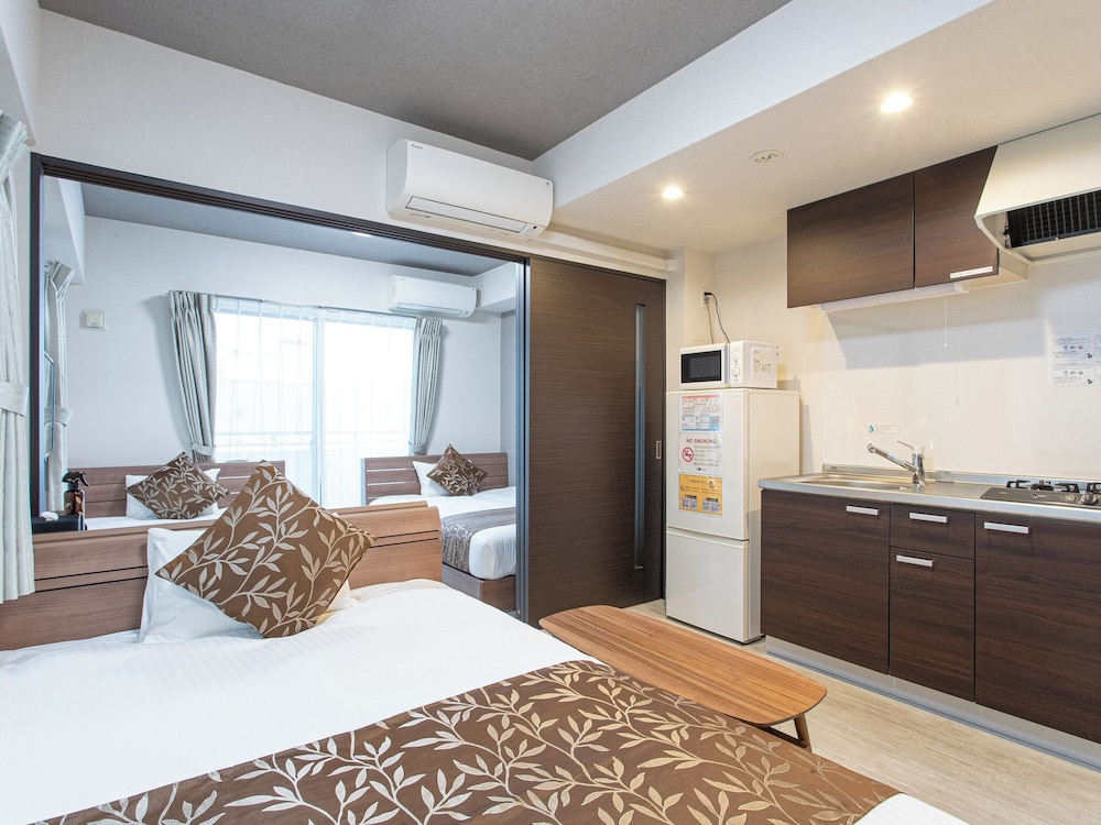 [Main Building] 3 Double Rooms for 6 people, Non Smoking photo 1