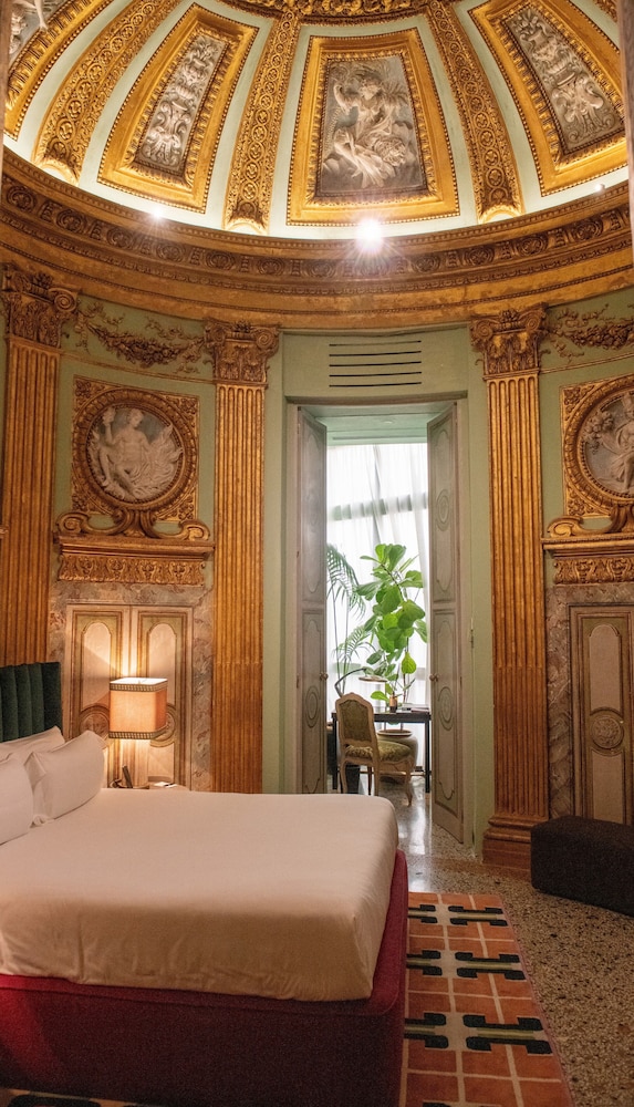 Room (Chapel) photo 1