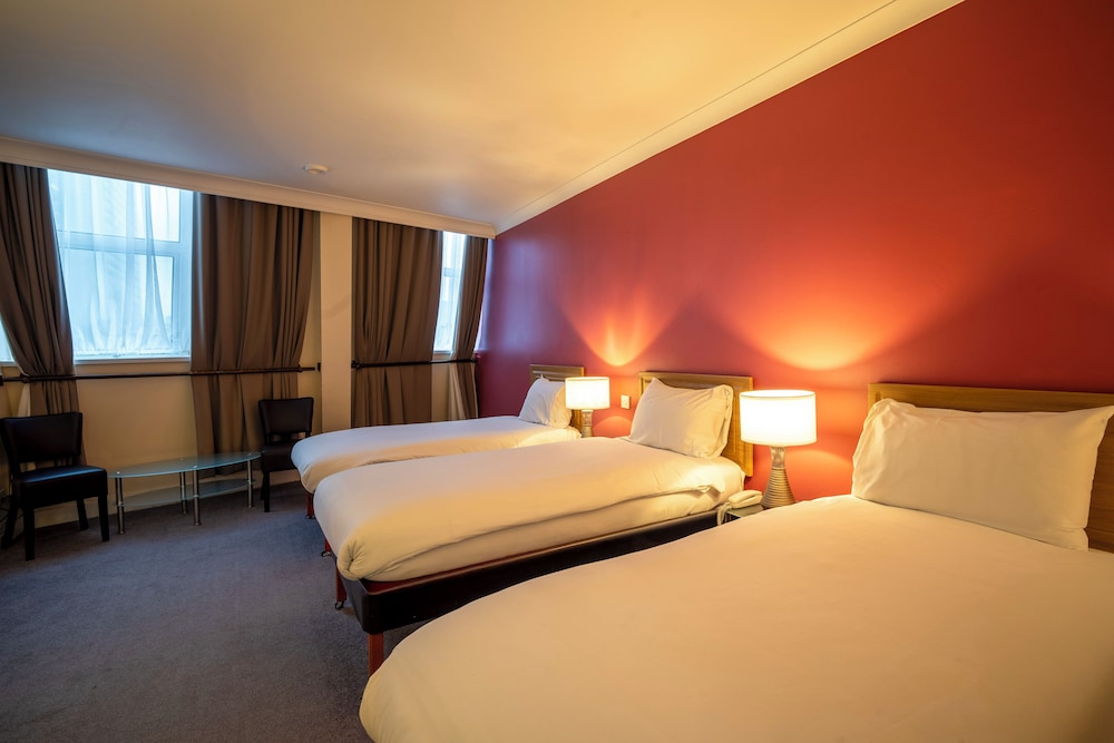 Triple Room - Photo 11
