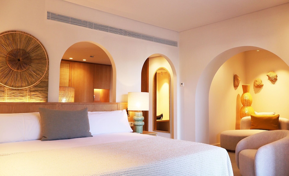 Junior Suite, Balcony, Sea View - Photo 2