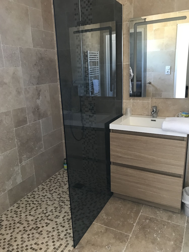 Superior Apartment photo 2