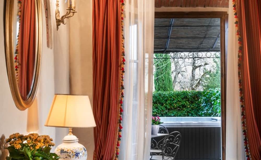 Suite Jacuzzi Garden