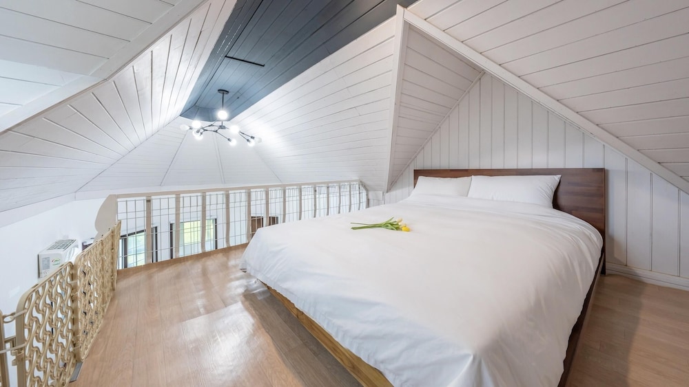 Basic Room, 1 Bedroom (poolvilla room2) - Photo 12